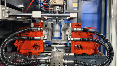 HSE-2L экструзионно-выдувная машина