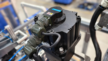 HSE-2L экструзионно-выдувная машина